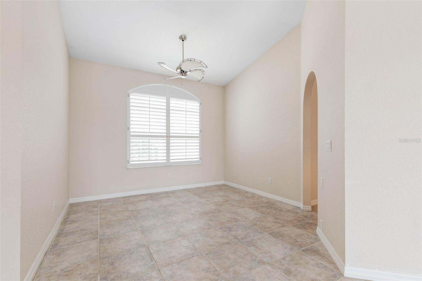 26 COCHISE CT