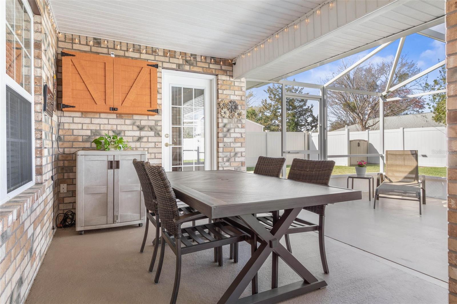 45 PRINCE MICHAEL LN