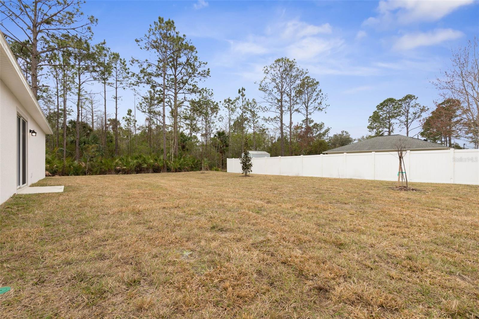 8 SEDGEFIELD PATH N