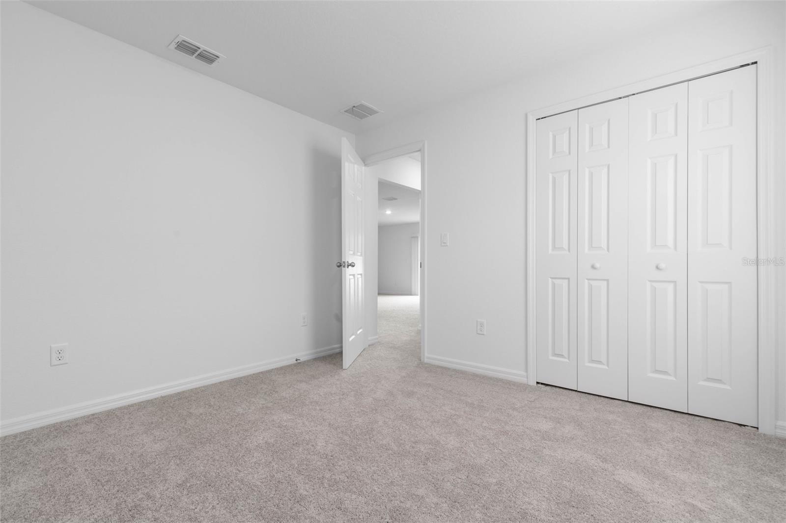 8 SEDGEFIELD PATH N