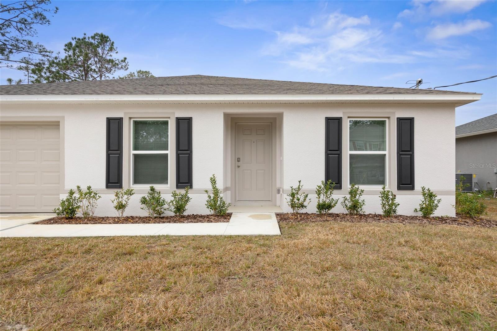 8 SEDGEFIELD PATH N