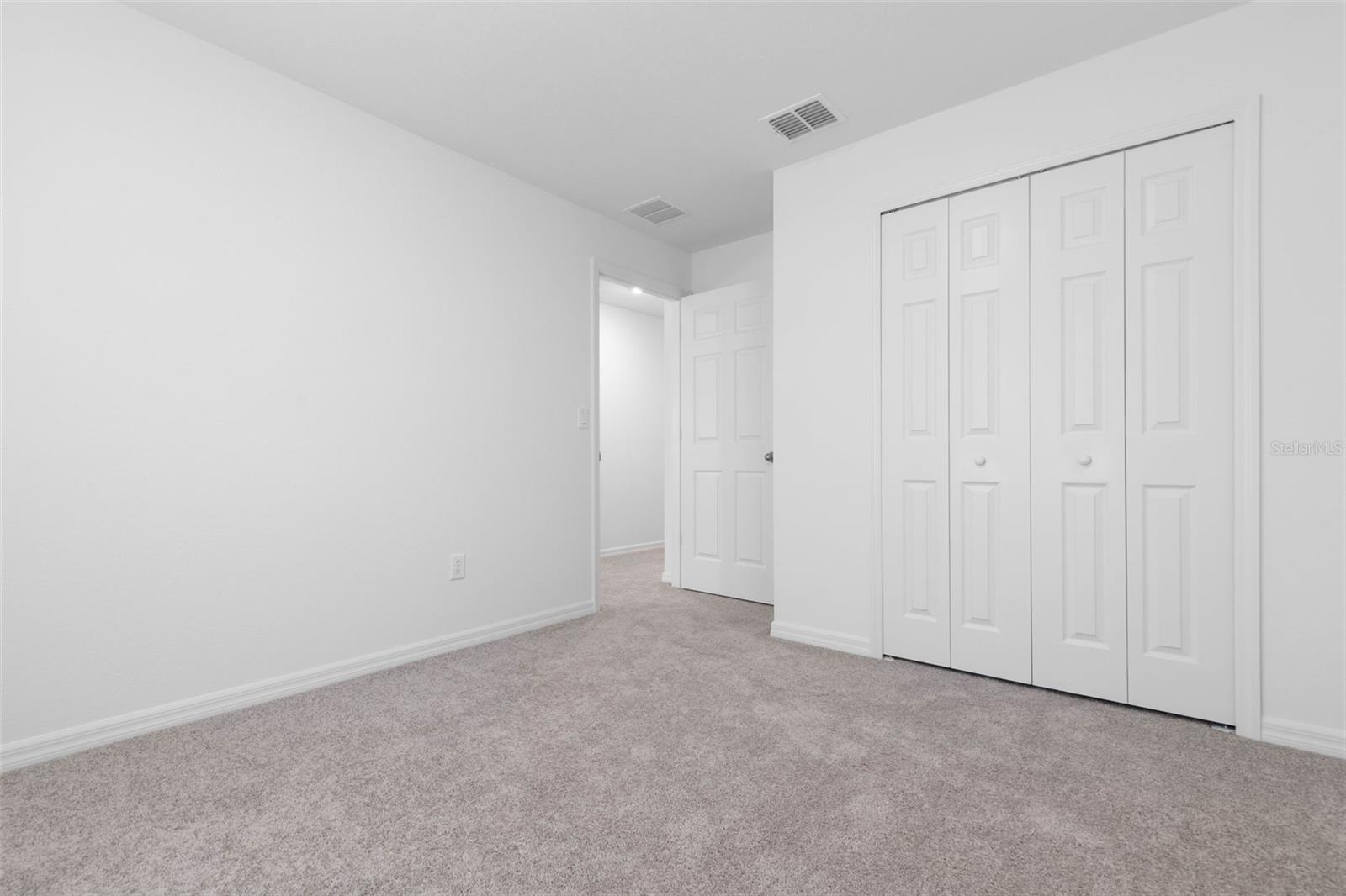 8 SEDGEFIELD PATH N