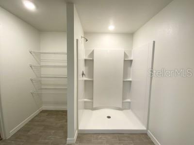 21 WOODWARD LN