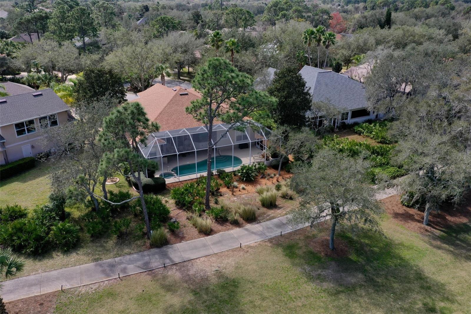 19 GRANDVIEW DR
