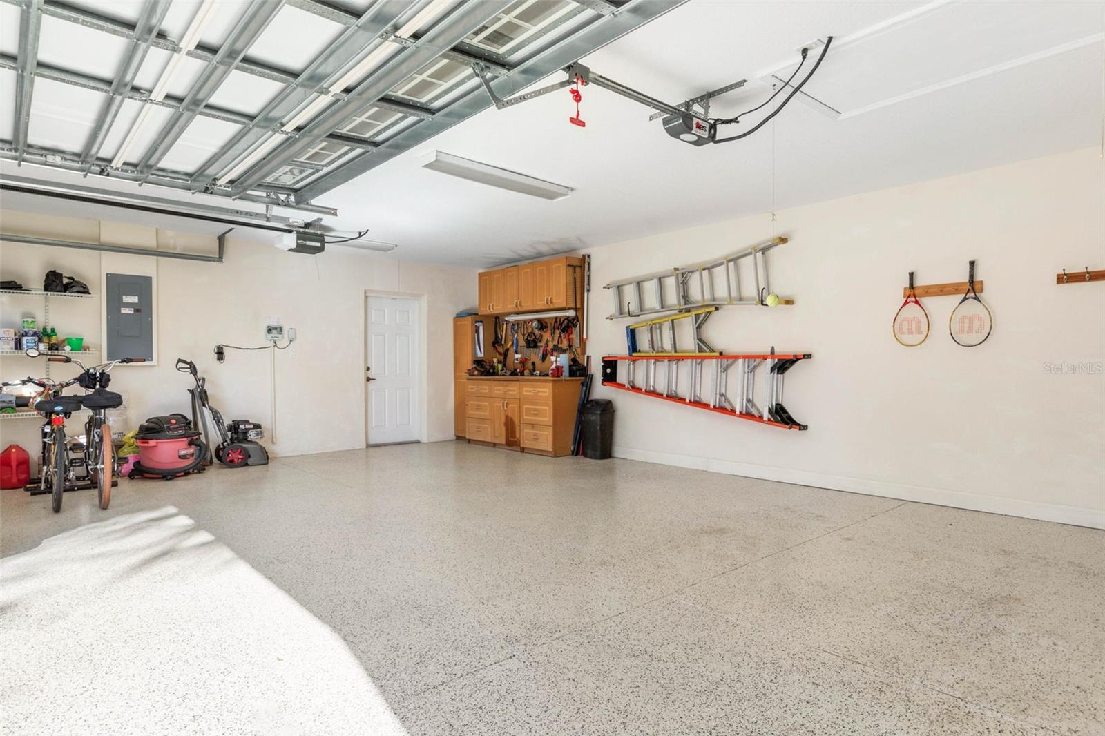 19 GRANDVIEW DR