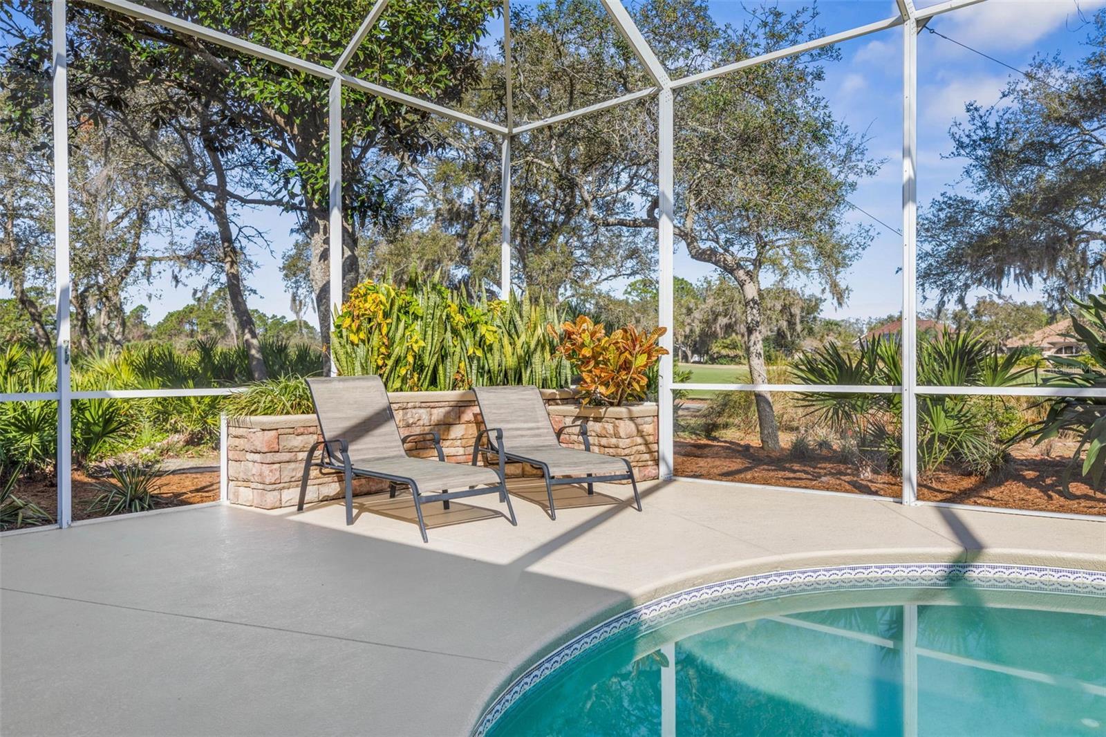 19 GRANDVIEW DR