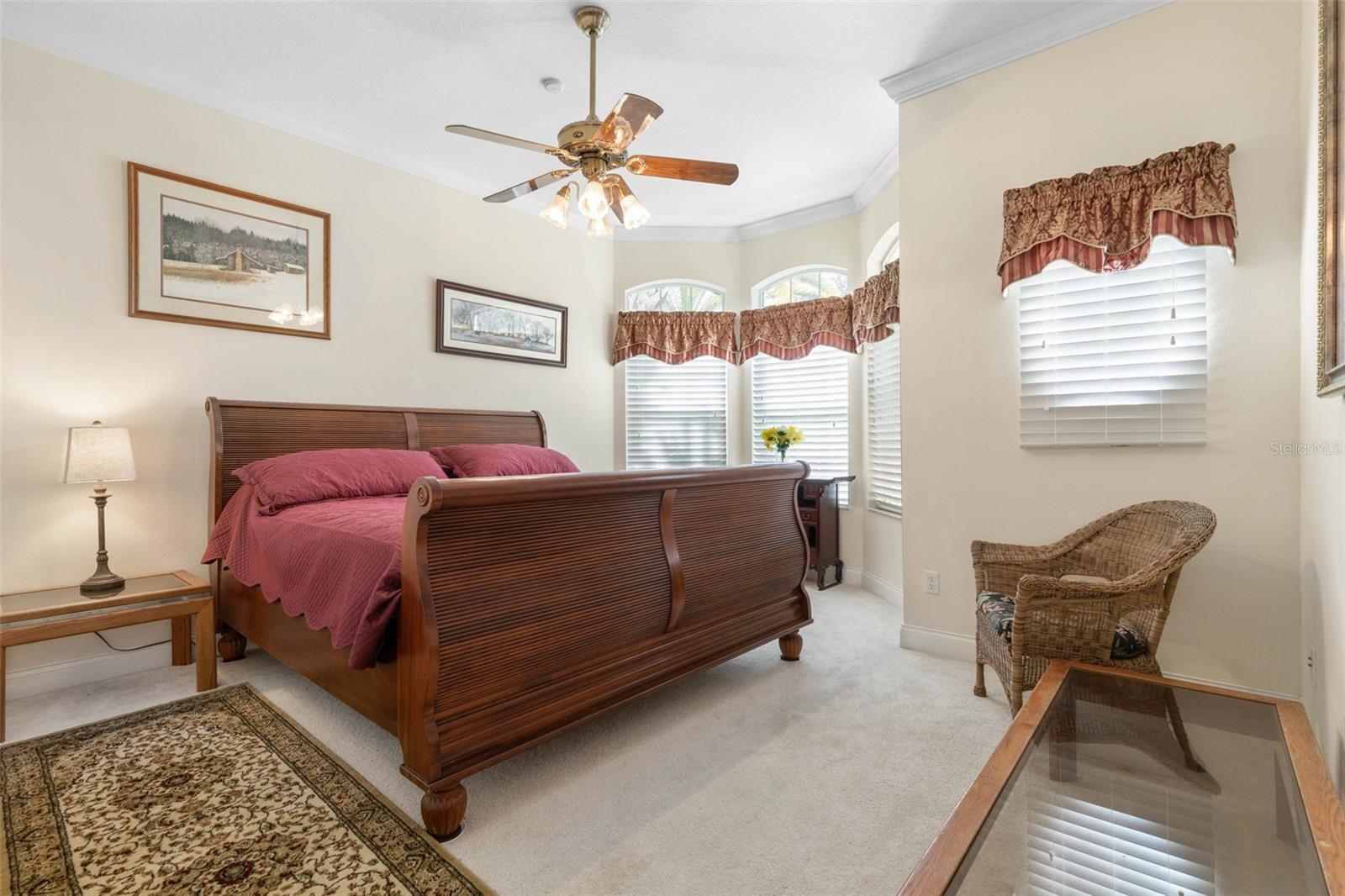 19 GRANDVIEW DR