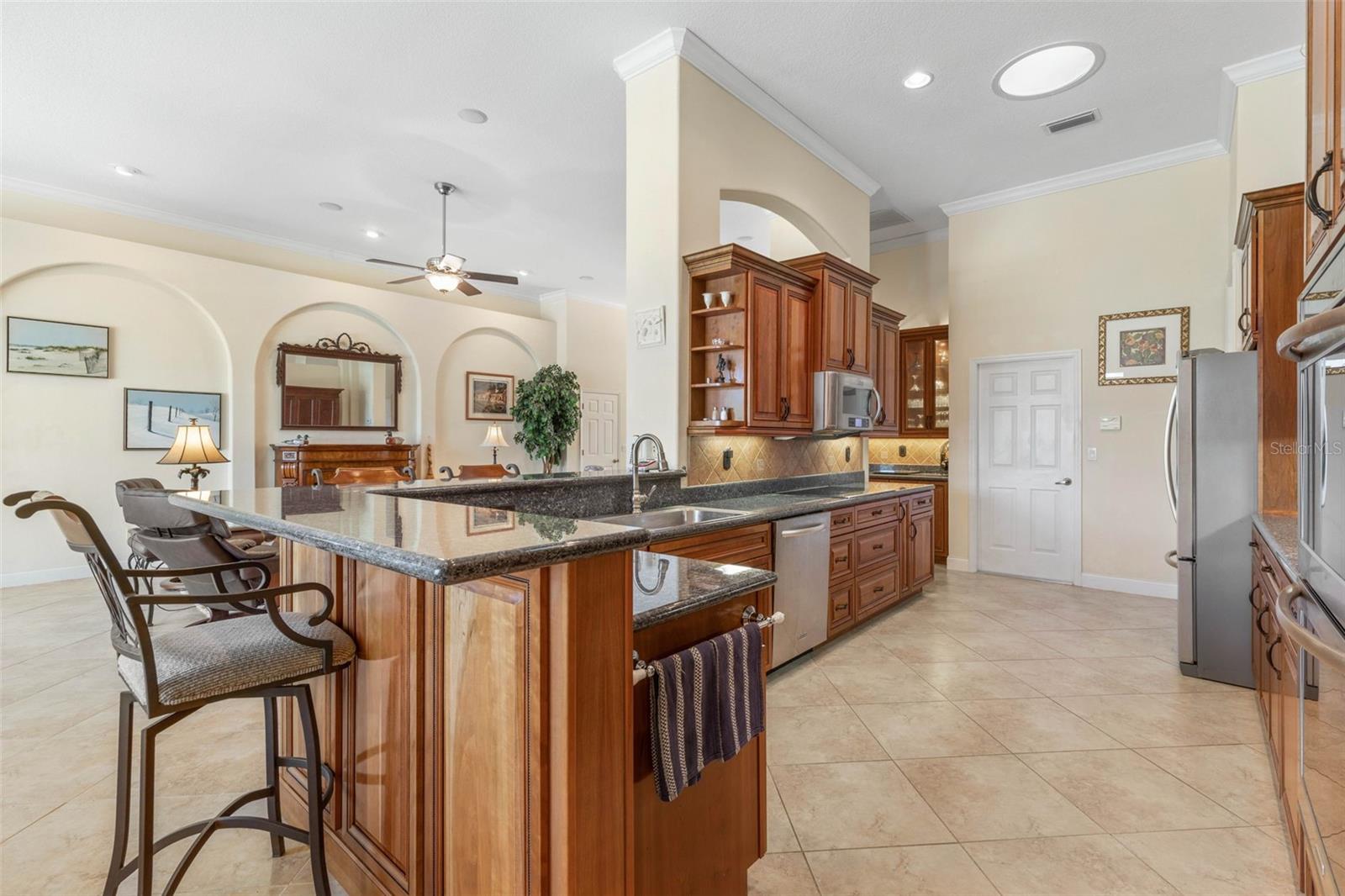 19 GRANDVIEW DR