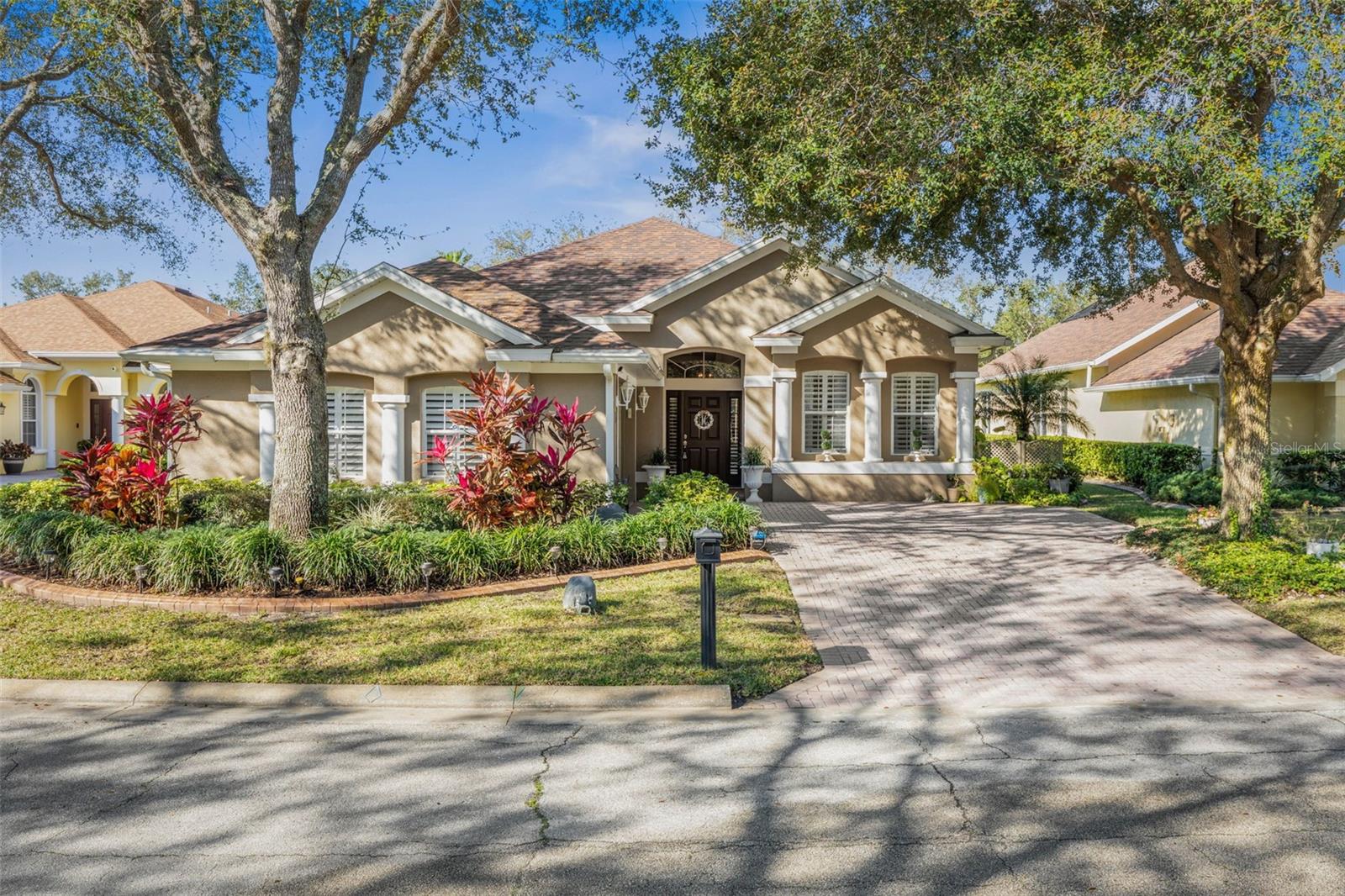 5 CAPTIVA AT LIONSPAW