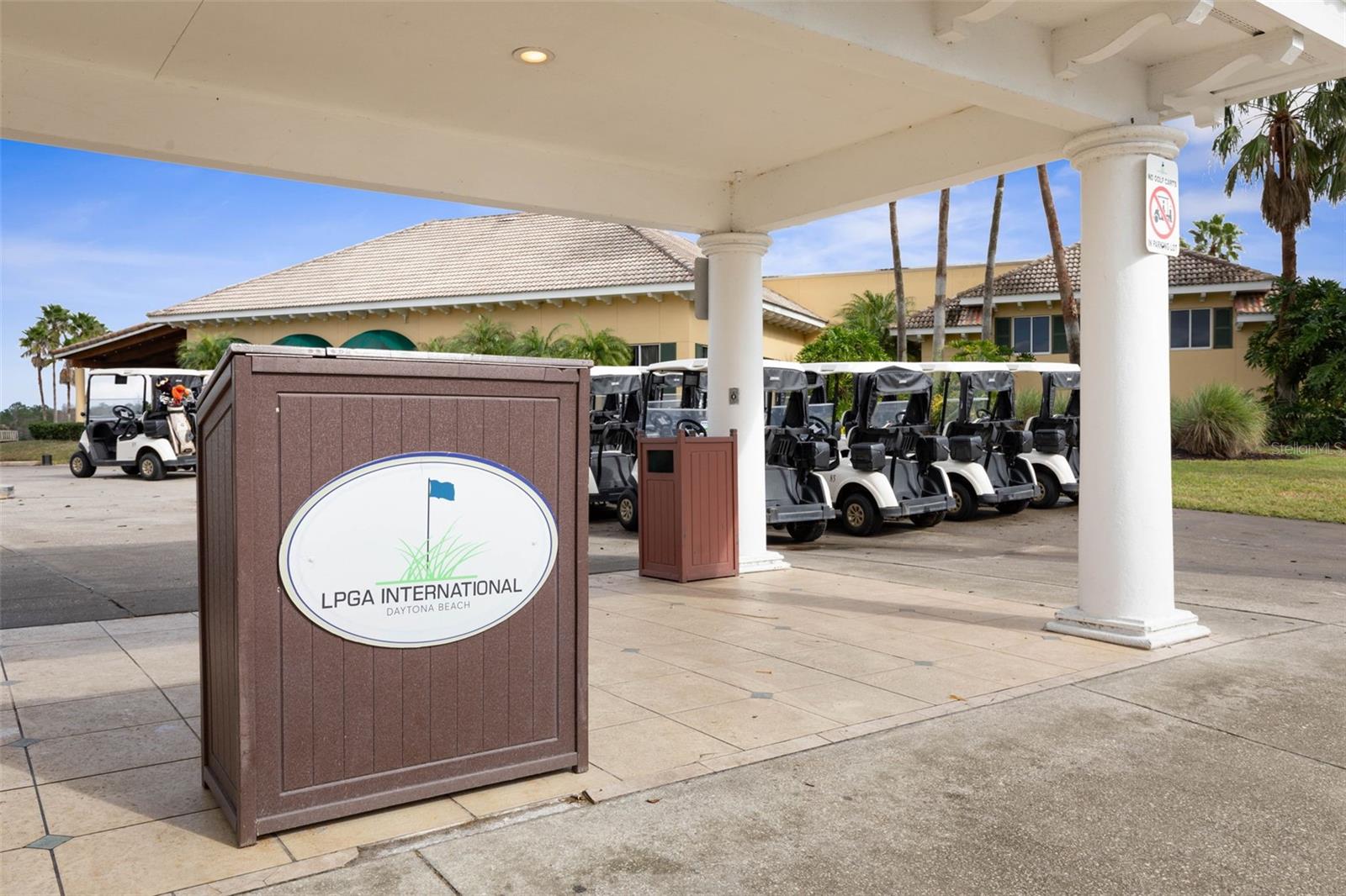 5 CAPTIVA AT LIONSPAW