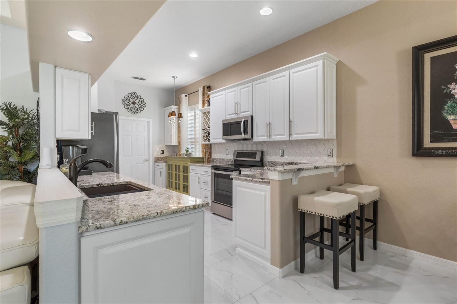 5 CAPTIVA AT LIONSPAW
