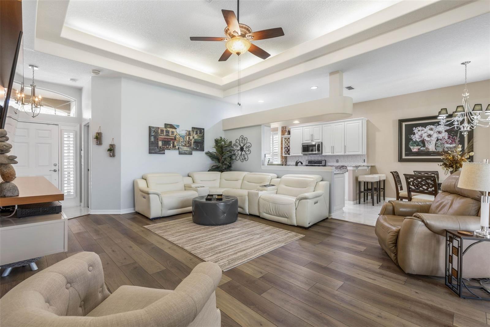 5 CAPTIVA AT LIONSPAW