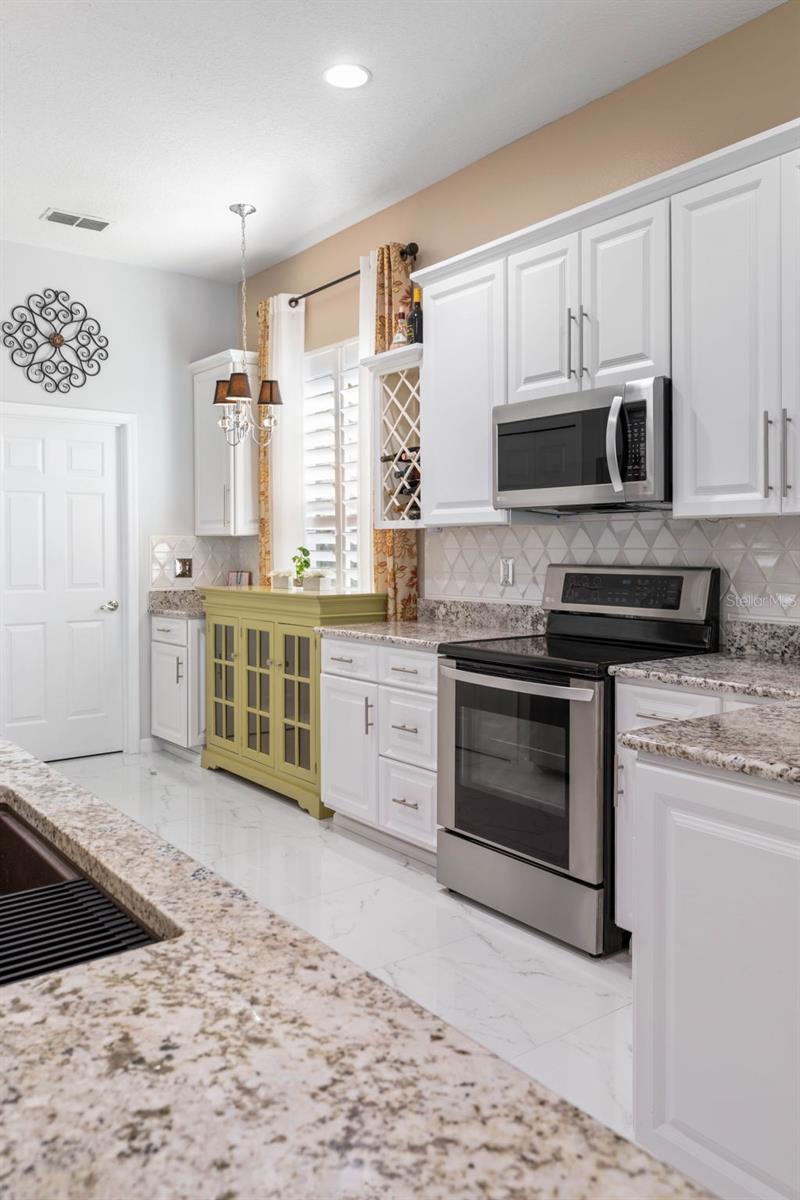 5 CAPTIVA AT LIONSPAW