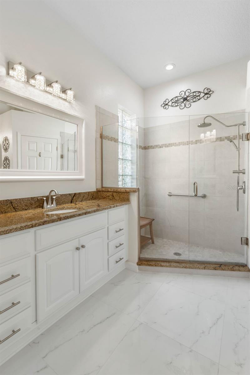 5 CAPTIVA AT LIONSPAW