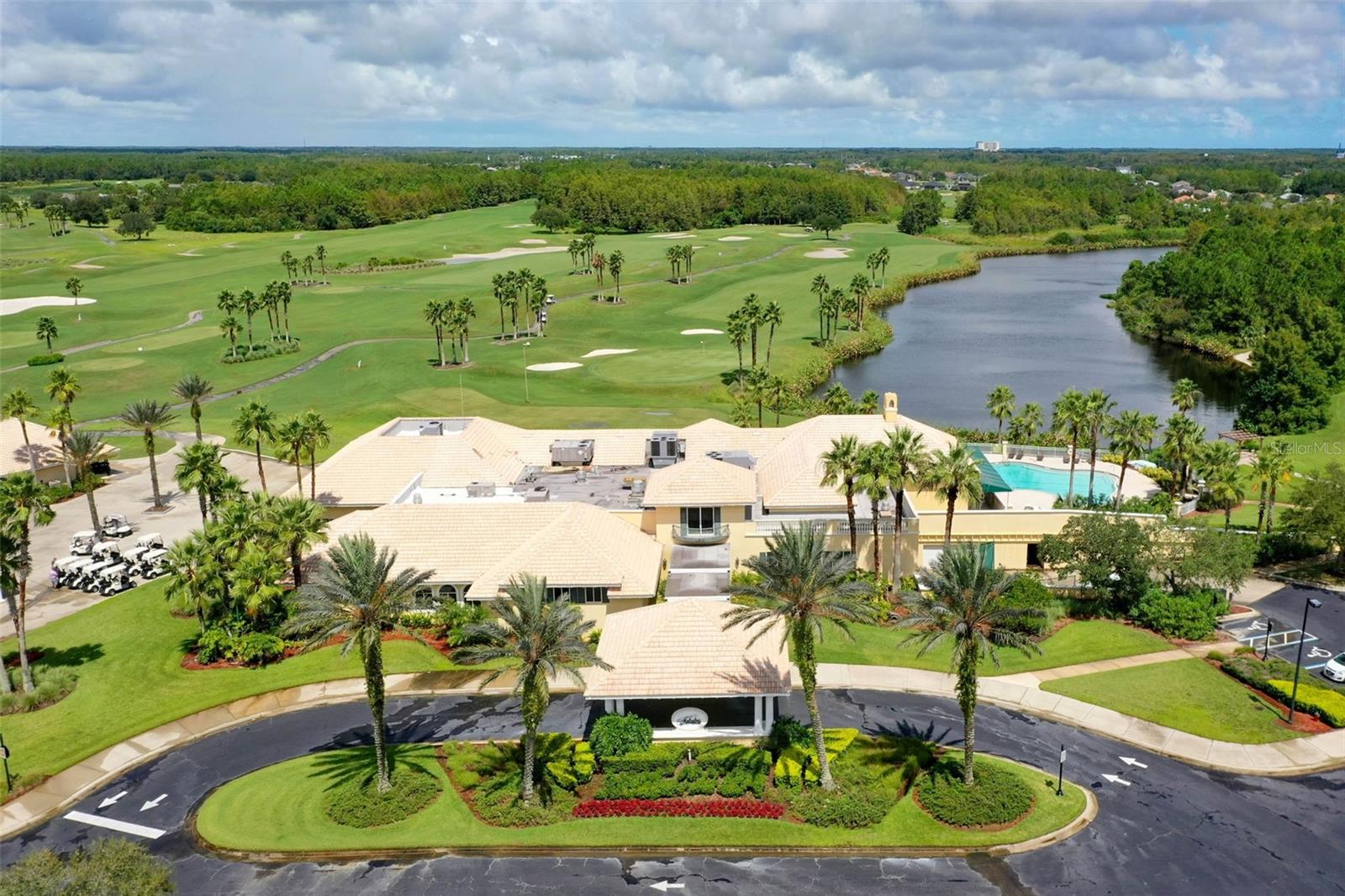 5 CAPTIVA AT LIONSPAW