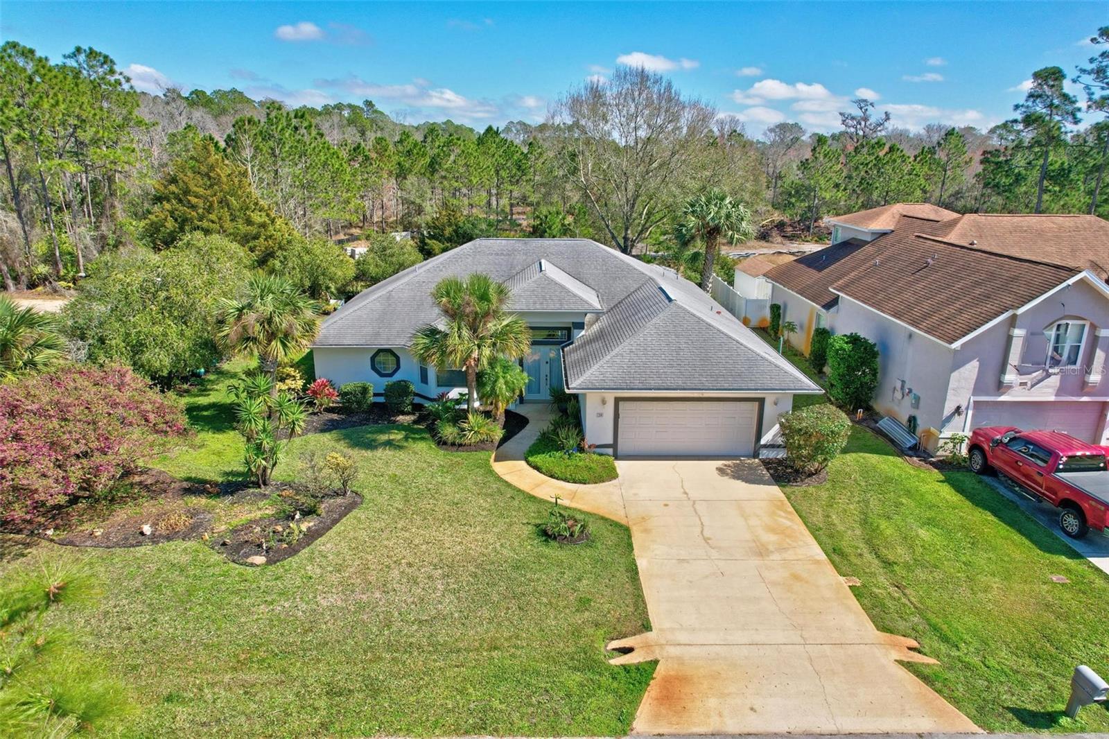 20 ETHAN ALLEN DR