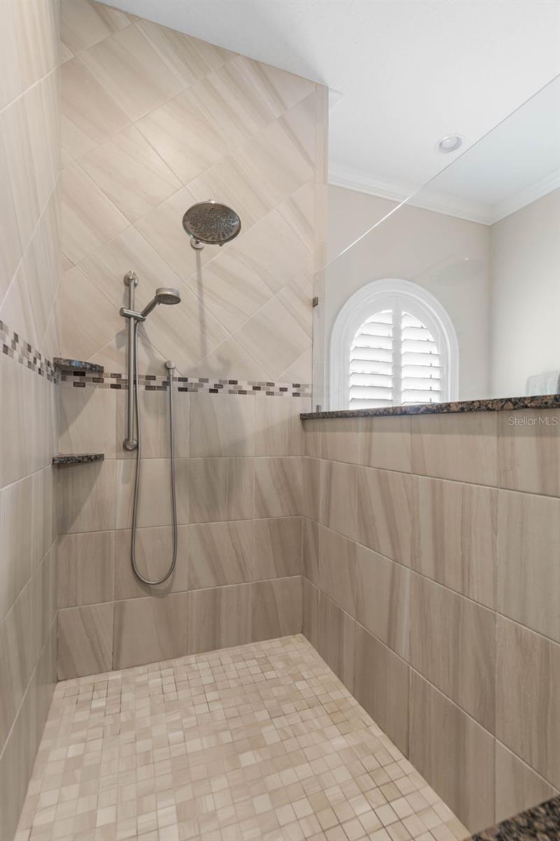 187 WILLOW OAK WAY
