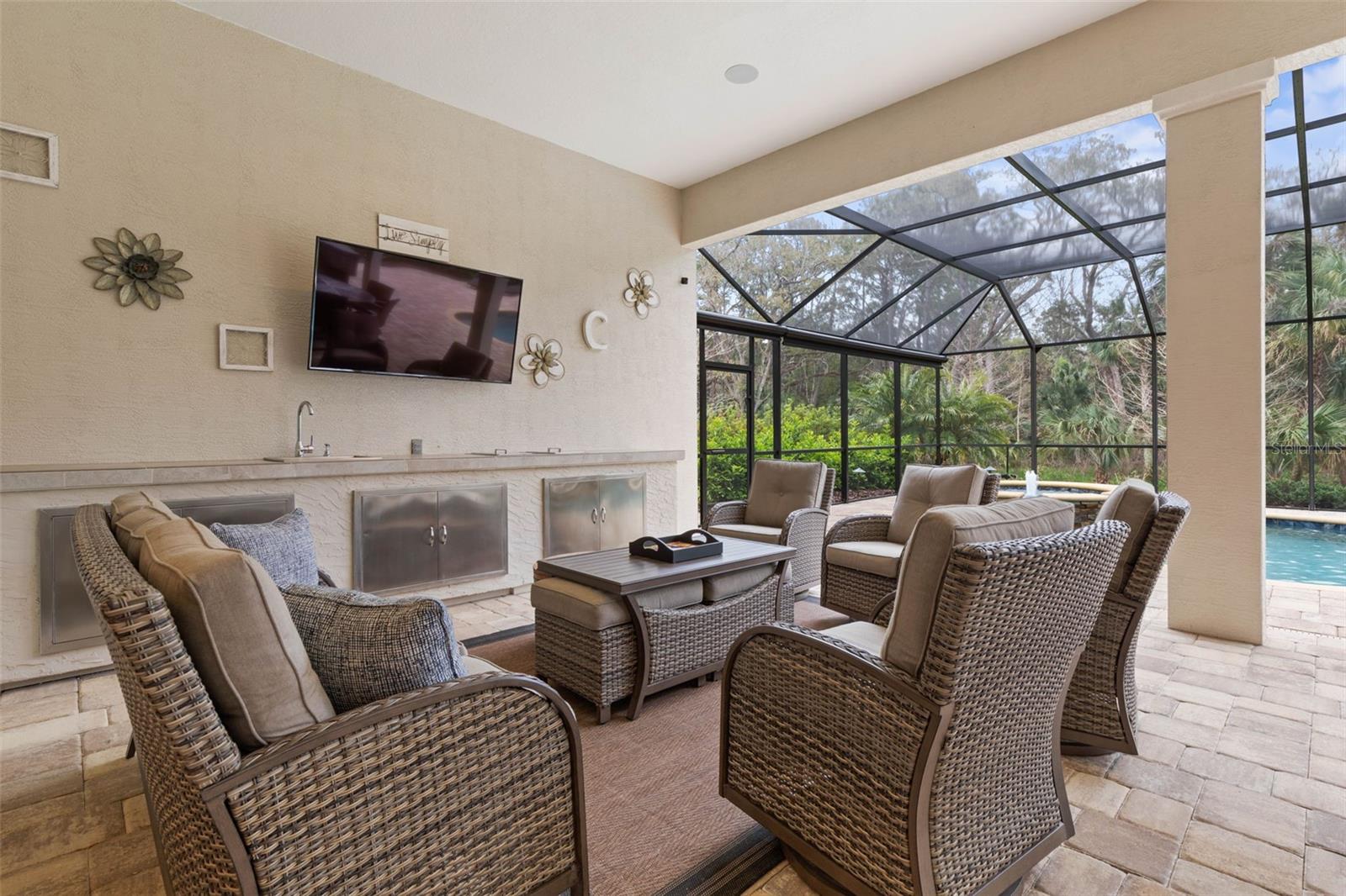 187 WILLOW OAK WAY