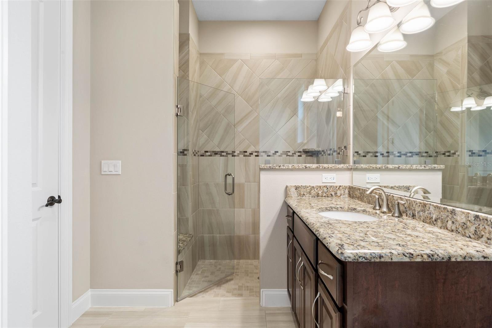 187 WILLOW OAK WAY