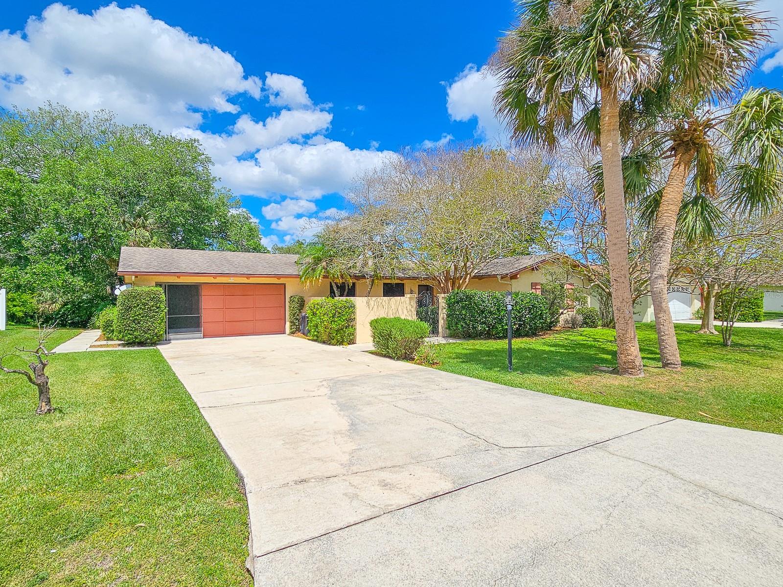83 FARRAGUT DR