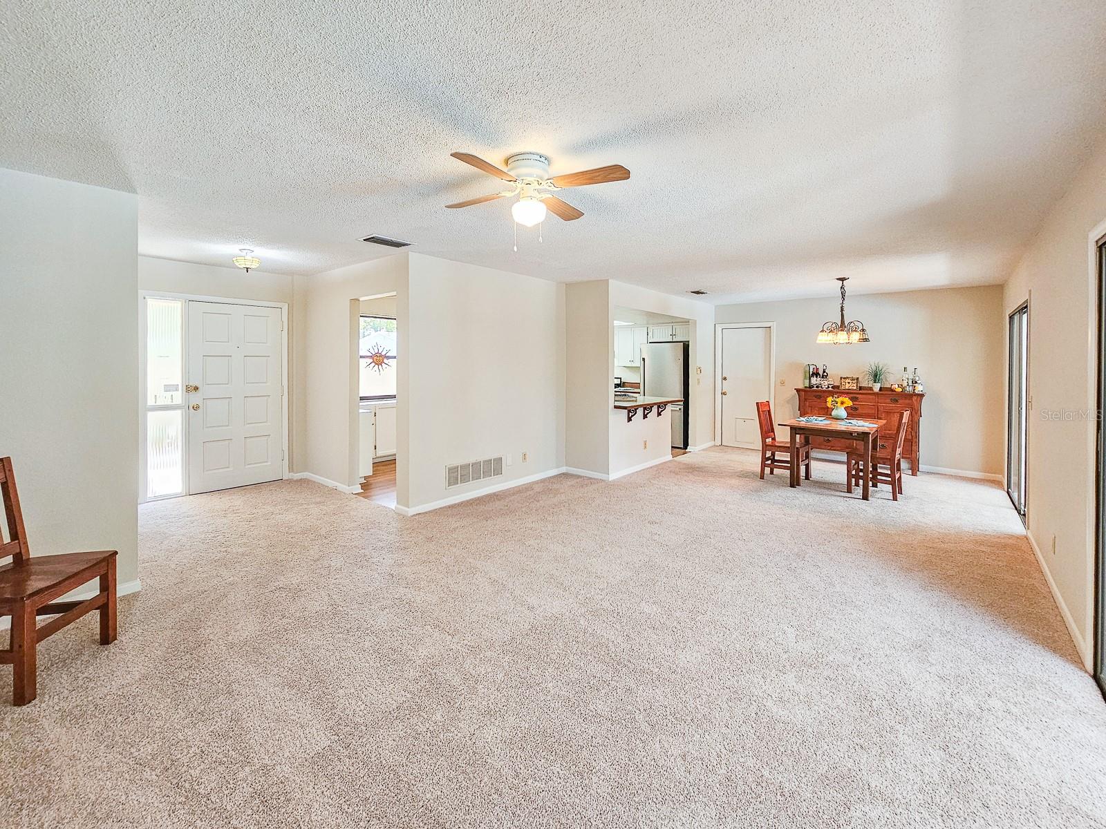 83 FARRAGUT DR