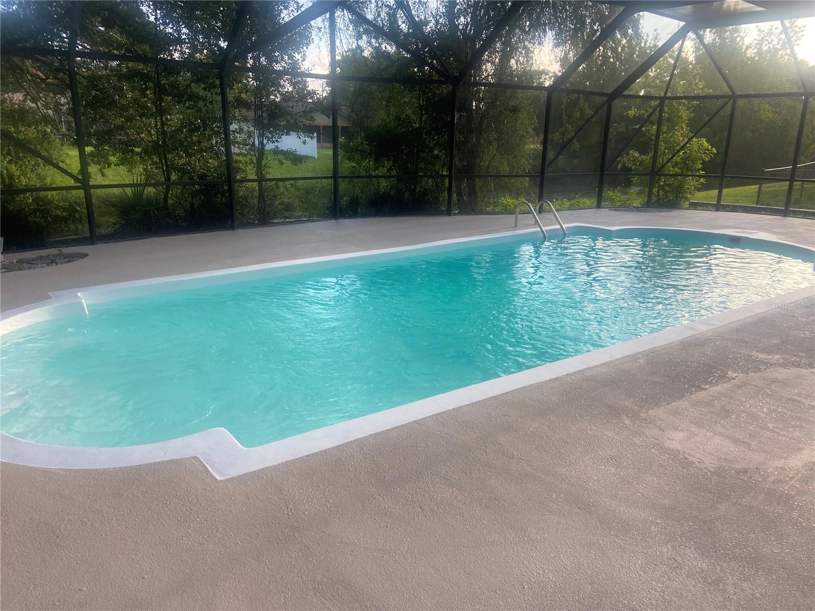 83 FARRAGUT DR
