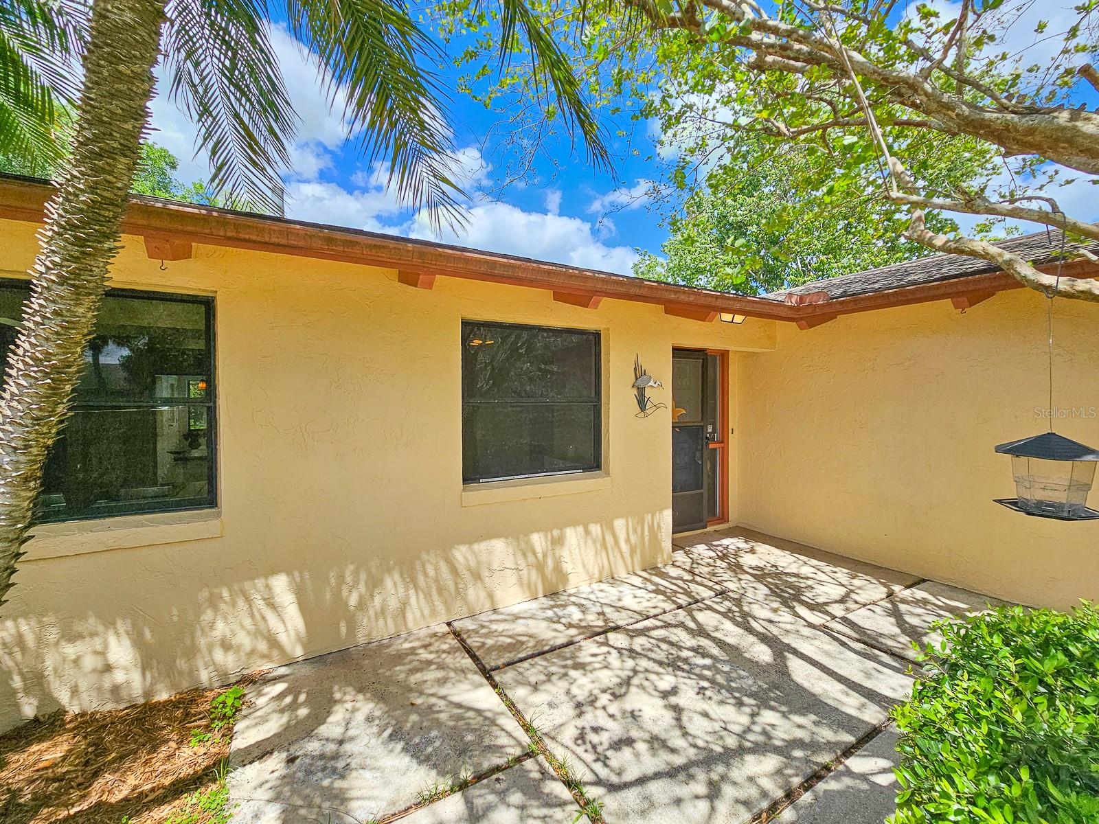 83 FARRAGUT DR