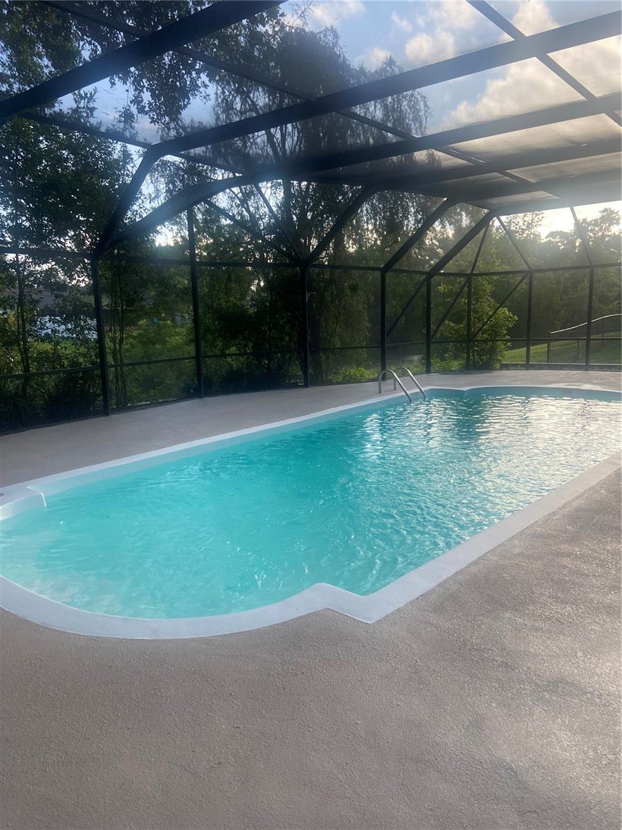 83 FARRAGUT DR
