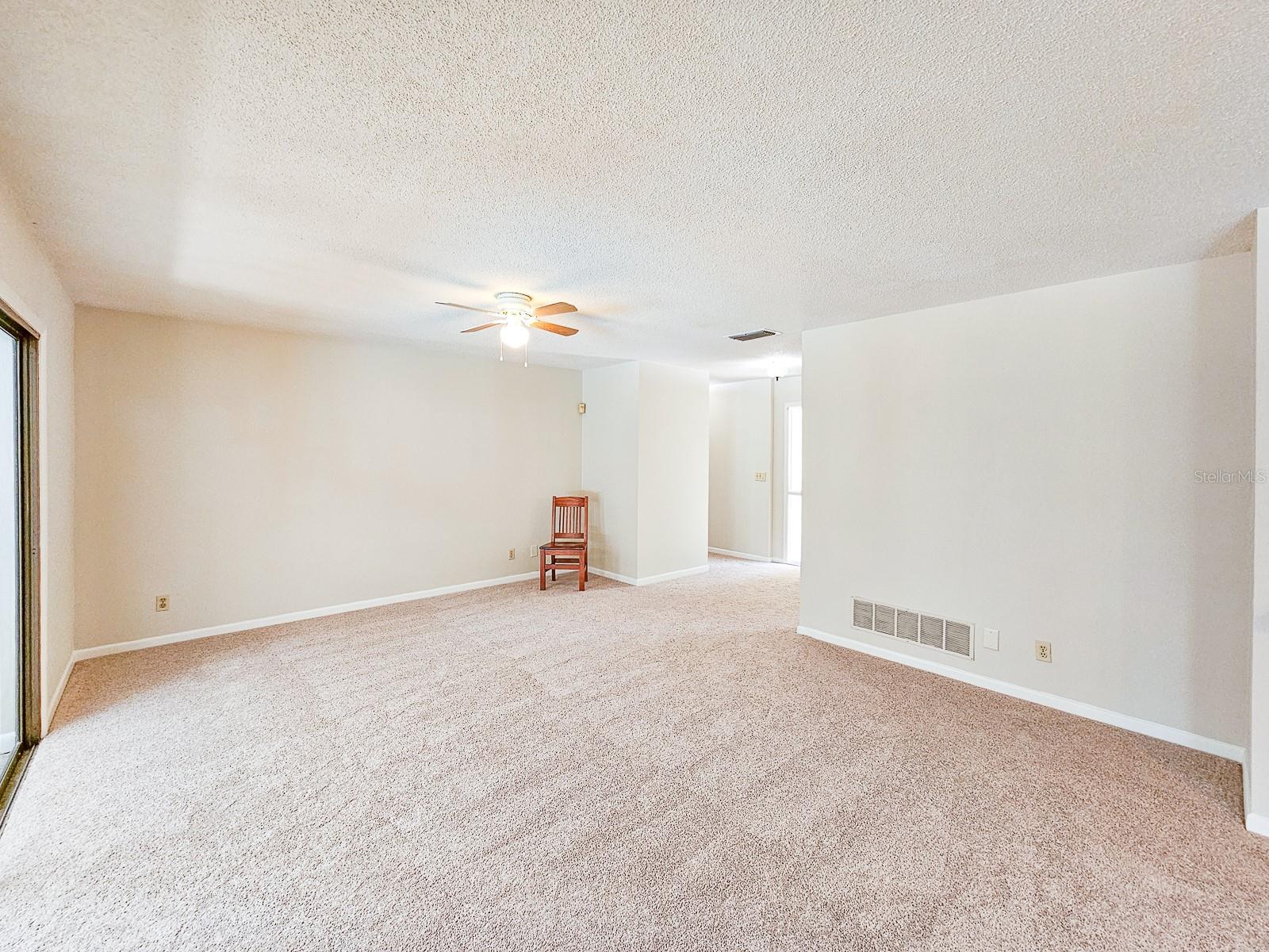 83 FARRAGUT DR