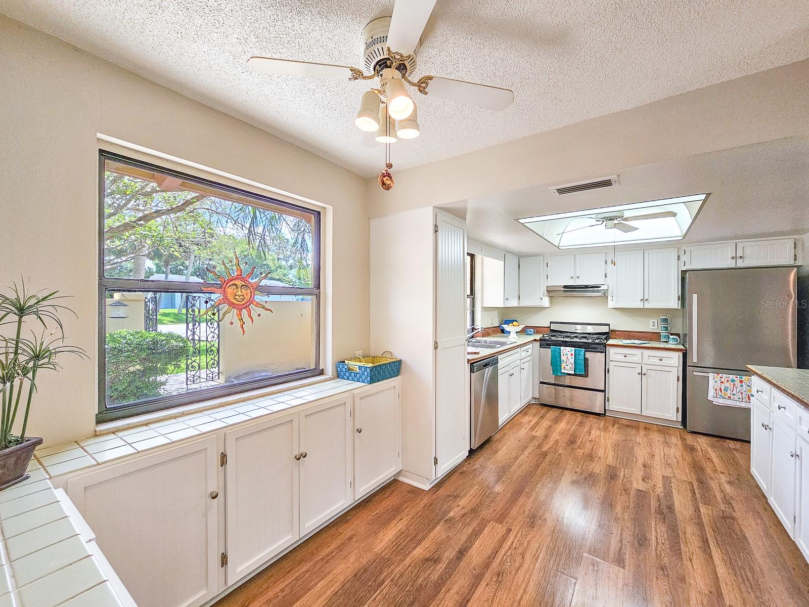 83 FARRAGUT DR