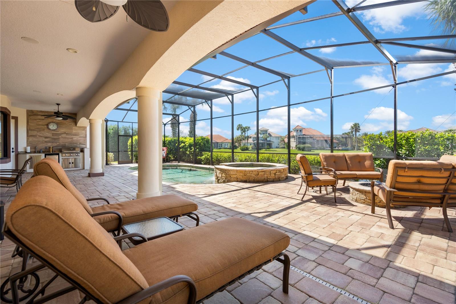 88 HAMMOCK BEACH CIRCLE N