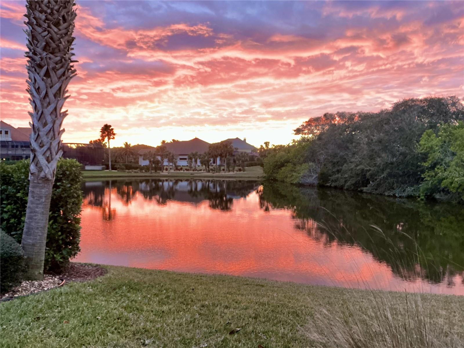 88 HAMMOCK BEACH CIRCLE N