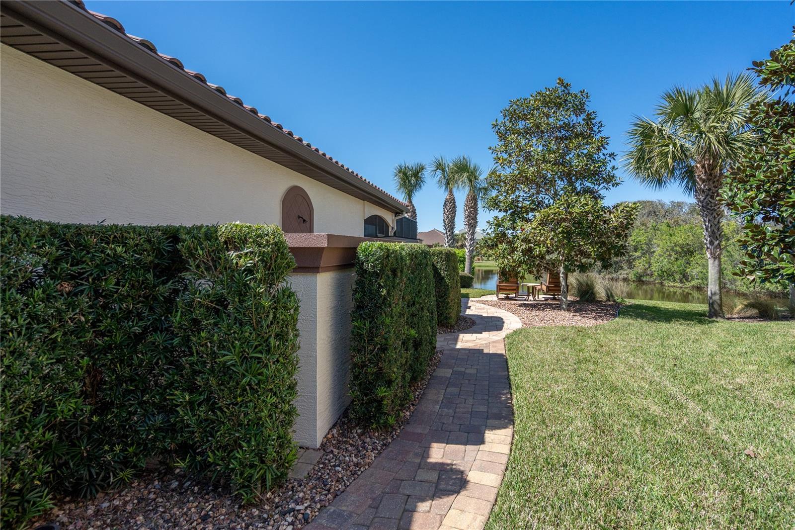 88 HAMMOCK BEACH CIRCLE N