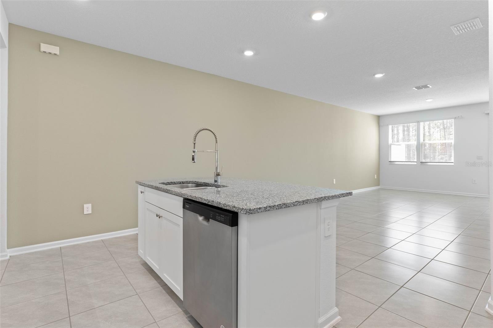 32 REDBUD RD