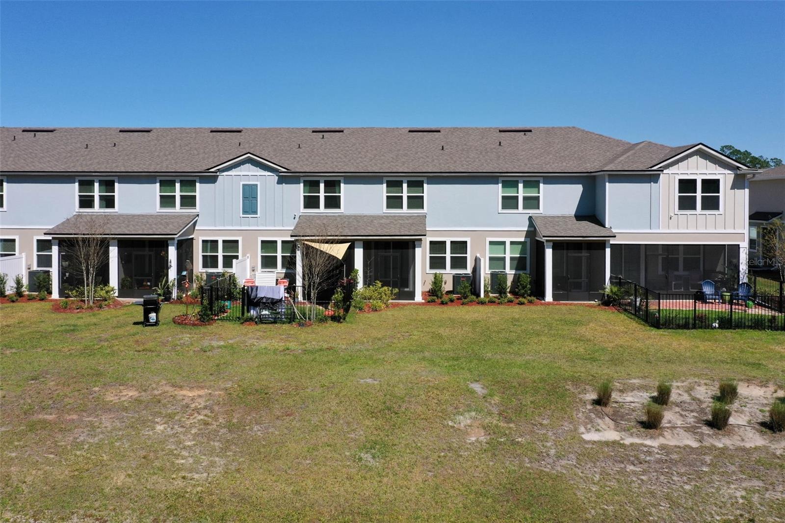 32 REDBUD RD