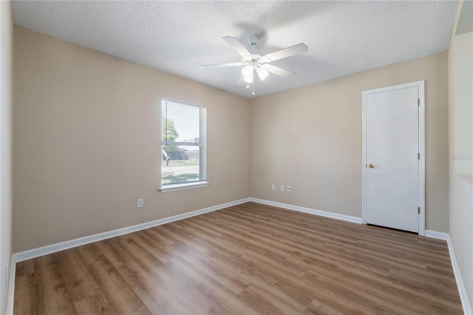 56 LEIDEL DR