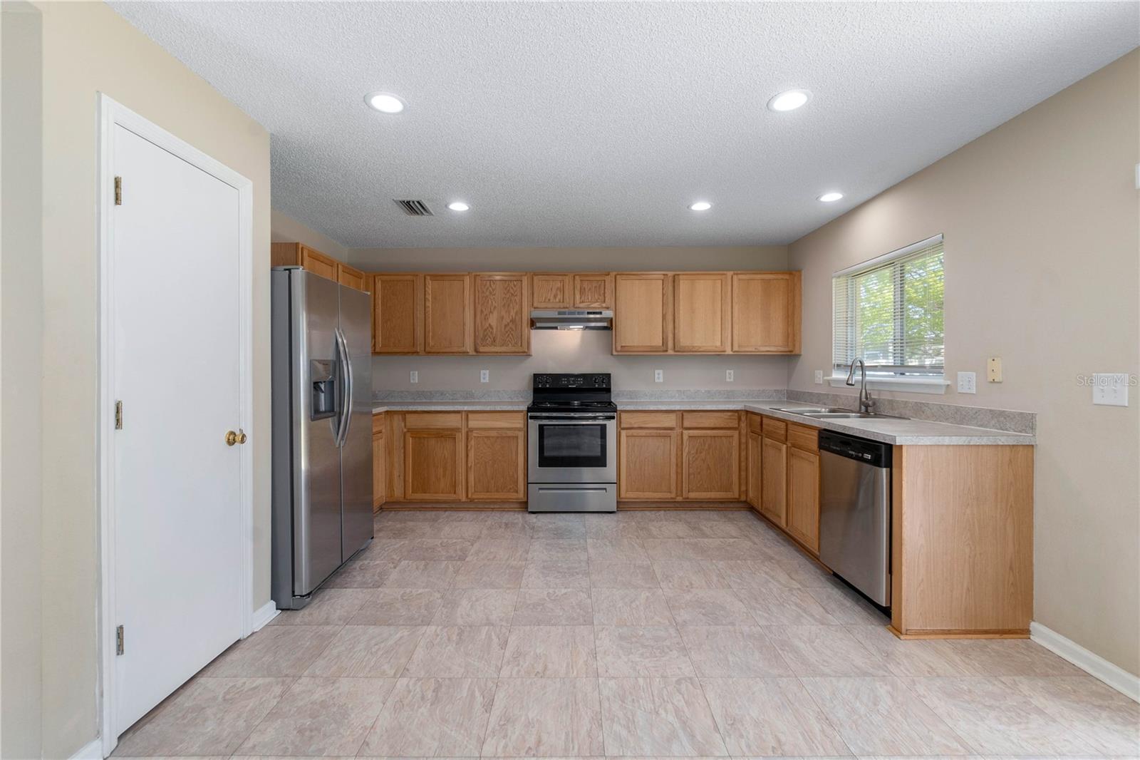 56 LEIDEL DR