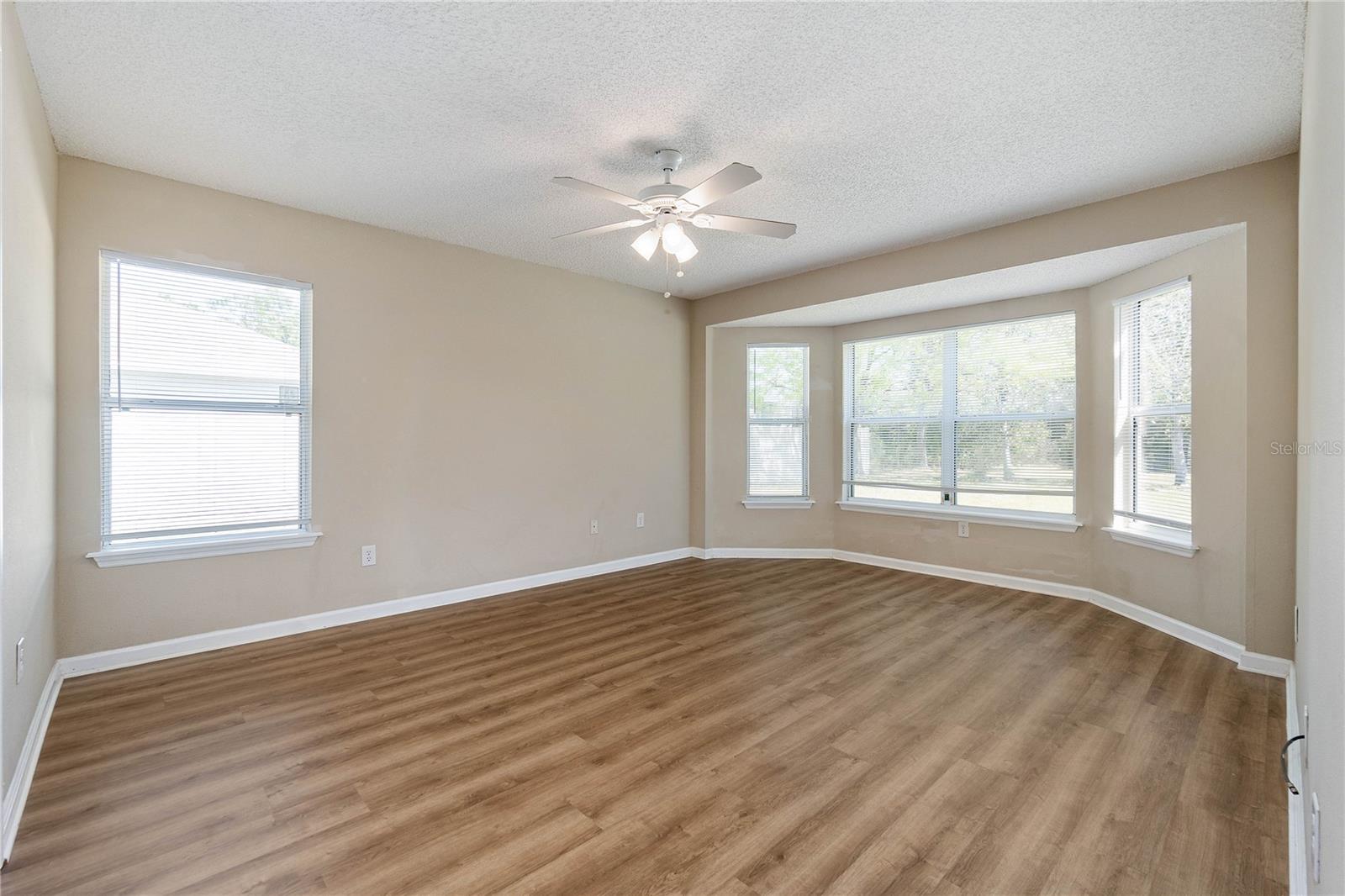 56 LEIDEL DR