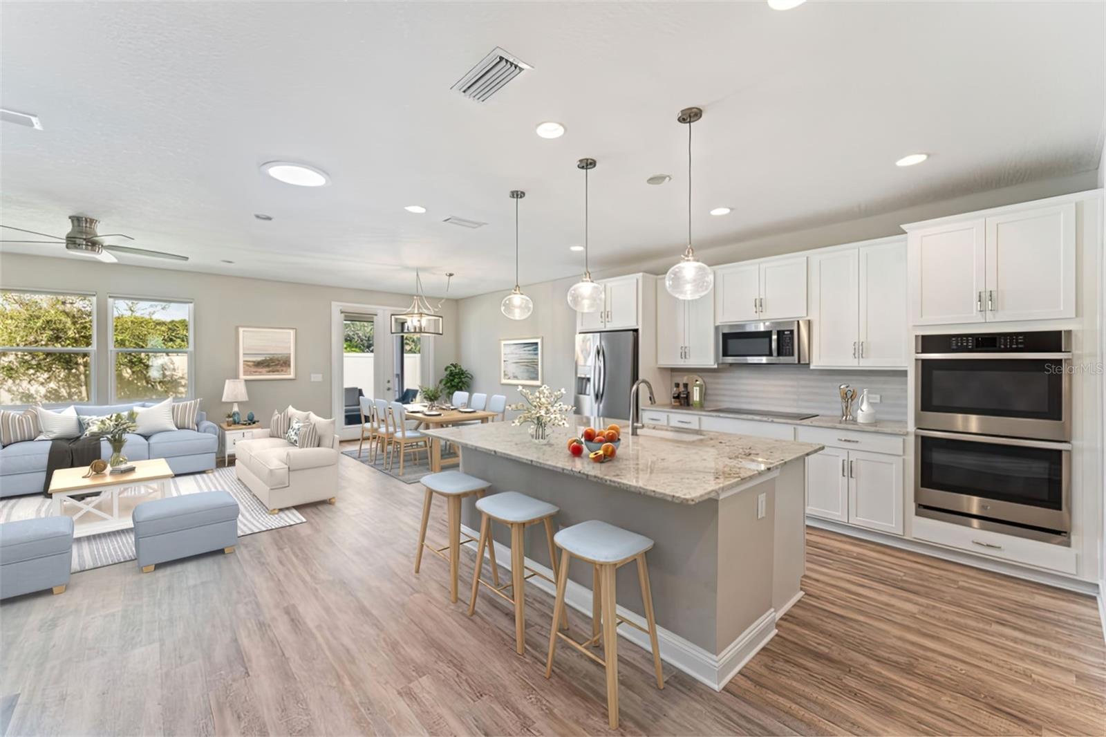 68 LOS LAGOS BLVD