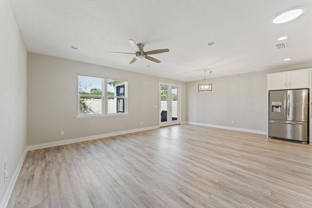 68 LOS LAGOS BLVD