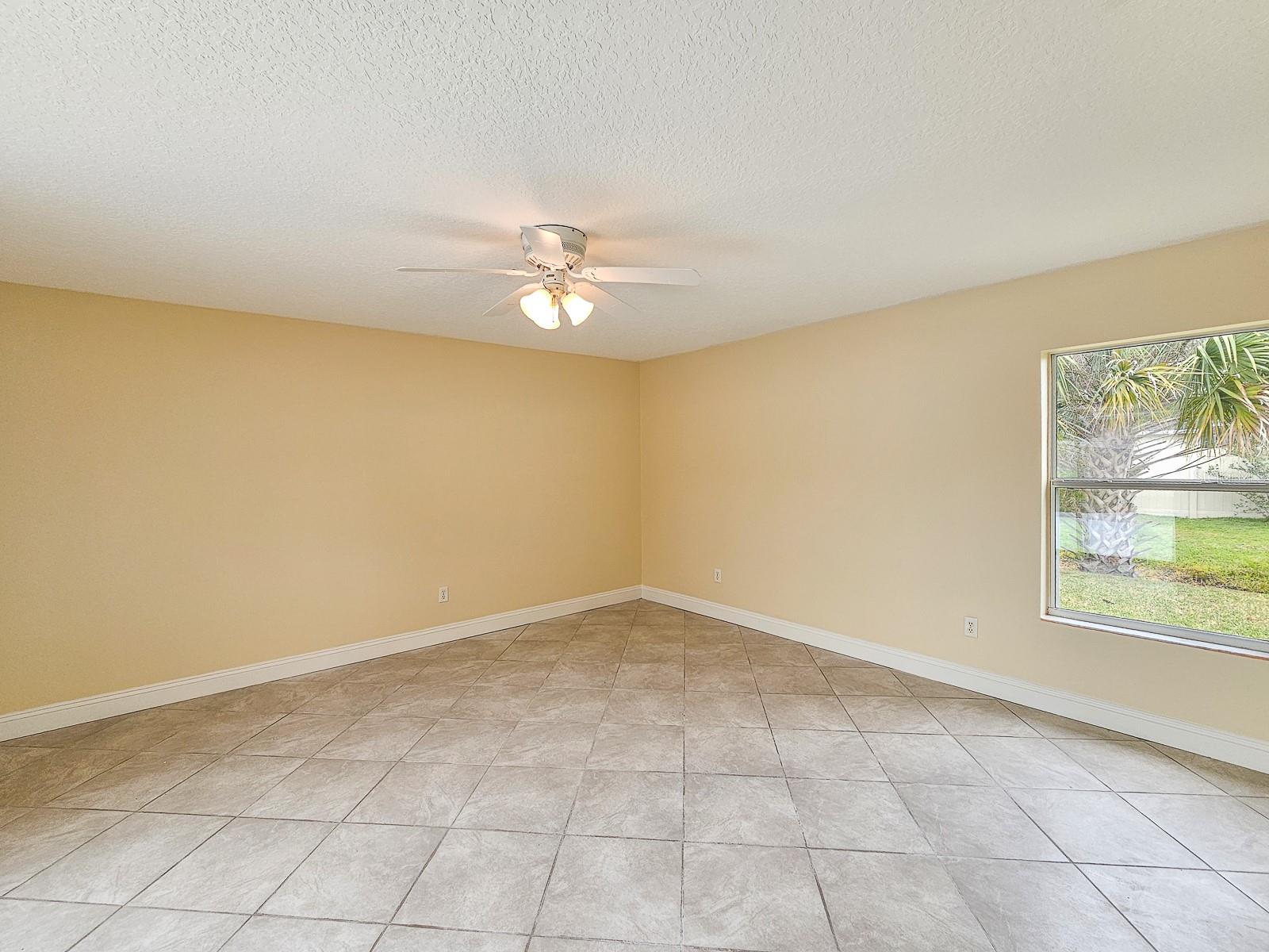 18 WHEATFIELD DR