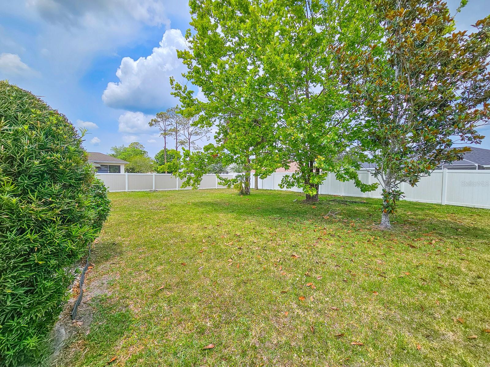 18 WHEATFIELD DR