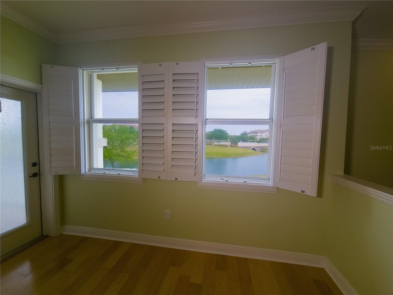 190 RIVERVIEW BND S #1023