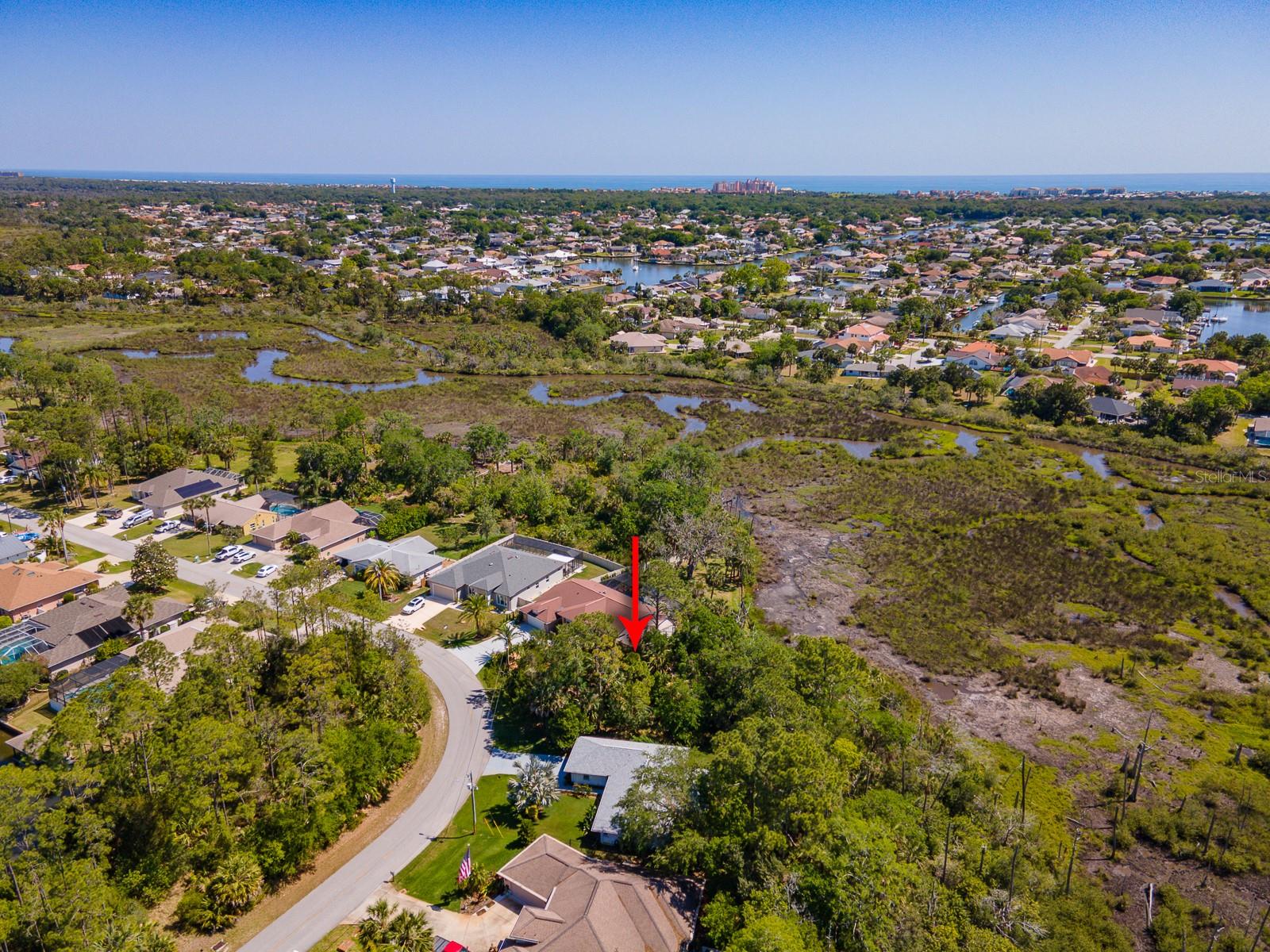 52 COLECHESTER LN