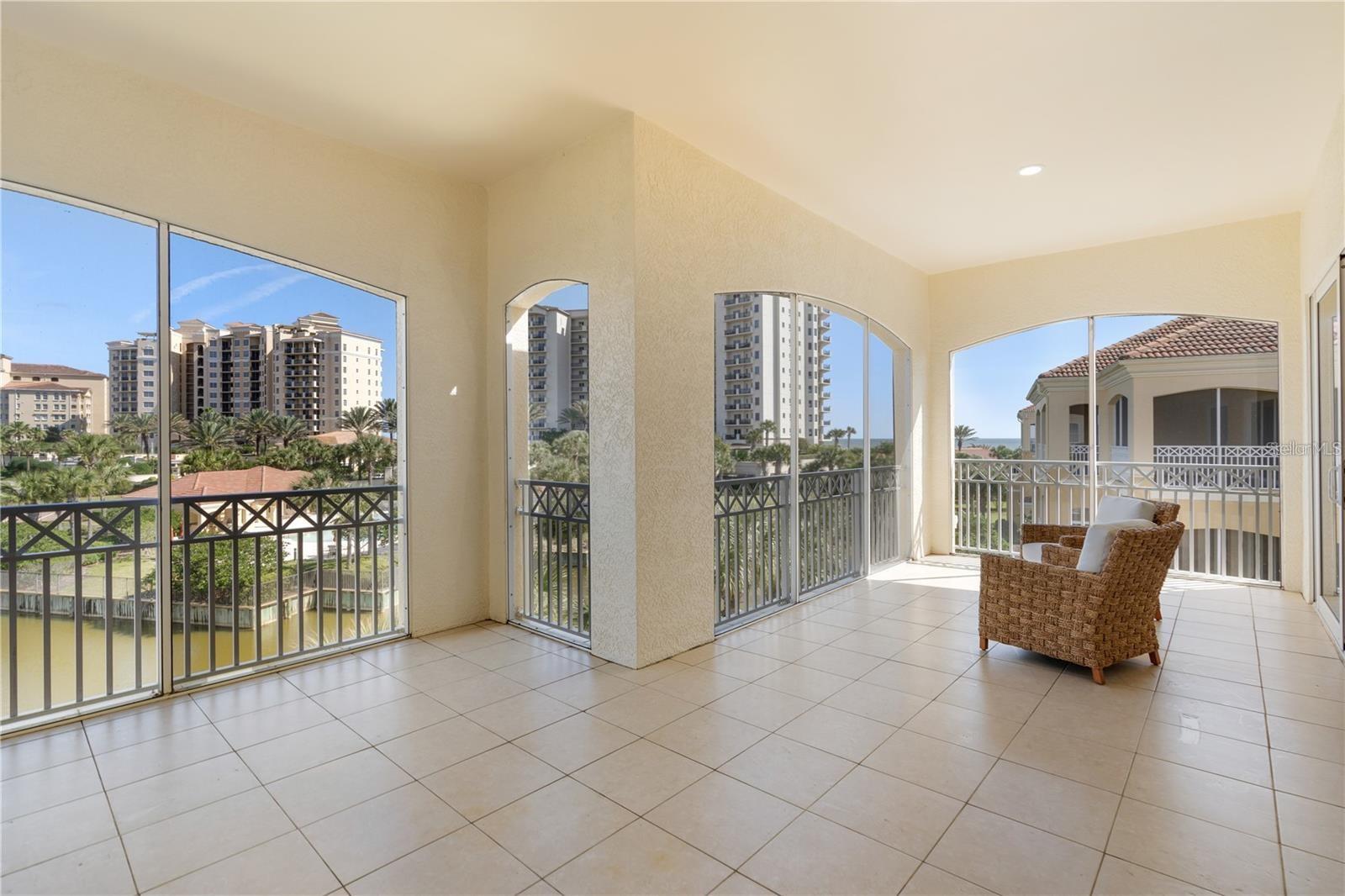 175 AVENUE DE LA MER #303