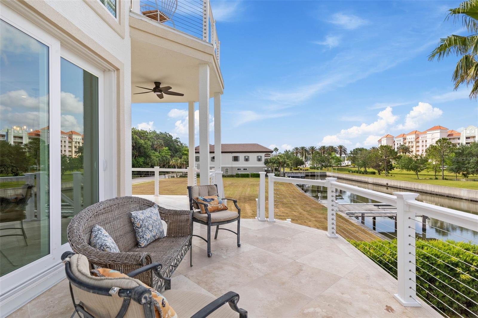 220 HARBOR VILLAGE PT N