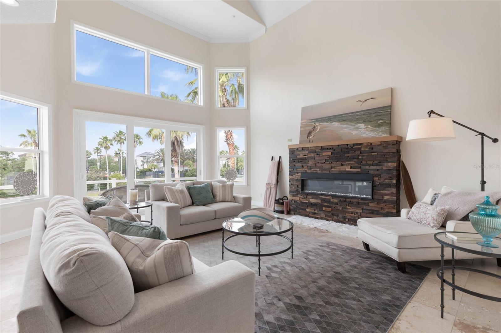 220 HARBOR VILLAGE PT N