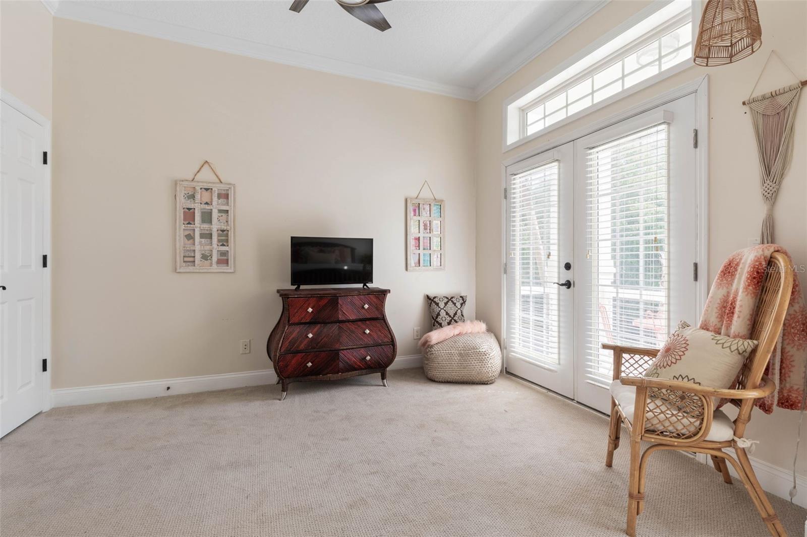 220 HARBOR VILLAGE PT N