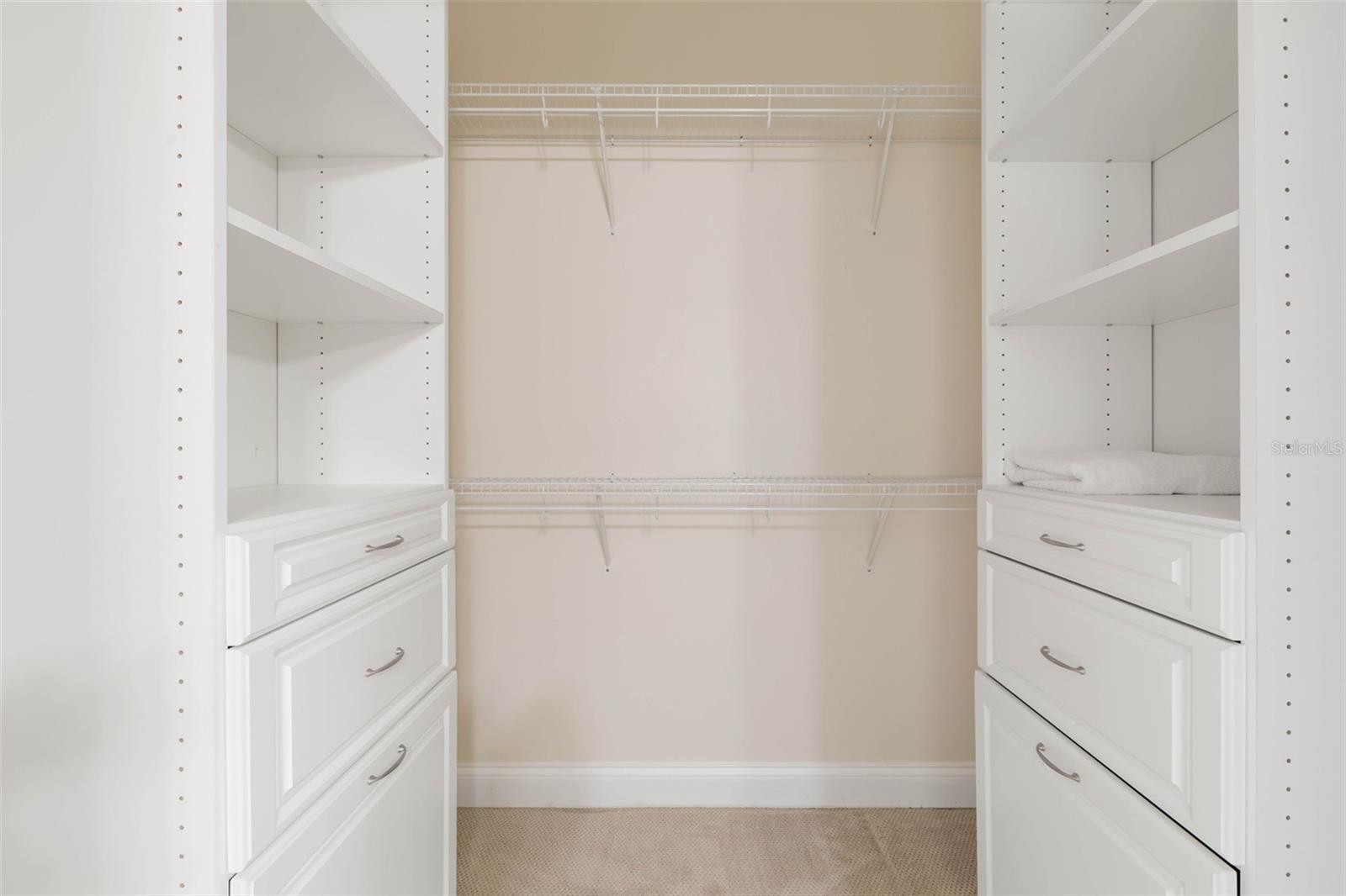 220 HARBOR VILLAGE PT N