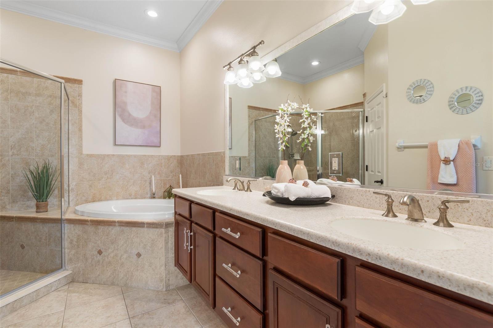 220 HARBOR VILLAGE PT N